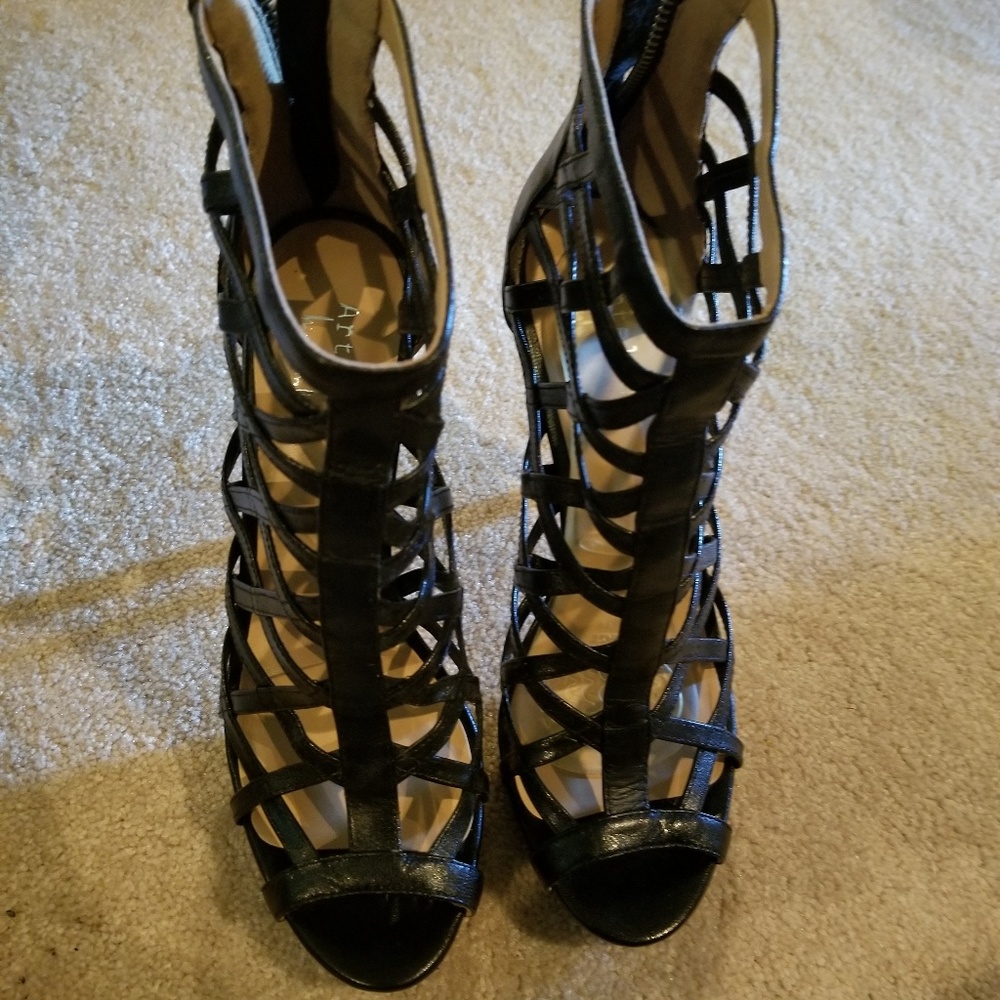 Heels worn once
